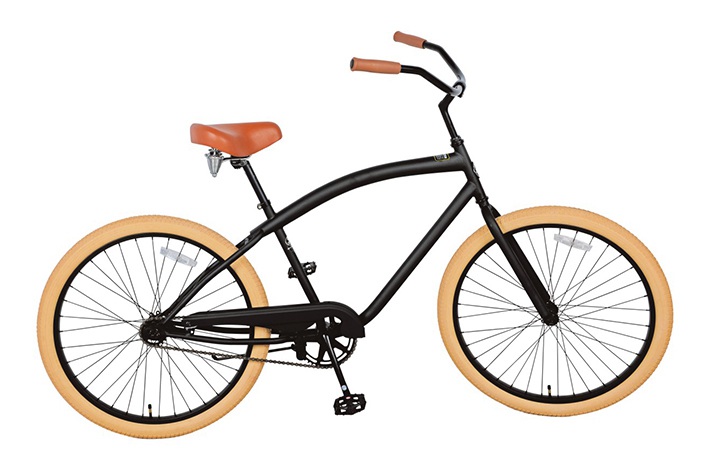 Strandcykeltillverkare introducerar färdigheterna med att använda cyklar